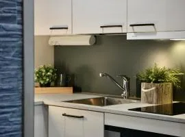 Aava Sky Village Aurinkomaja