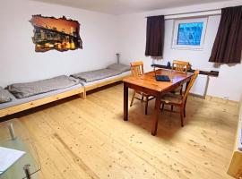 Penzion Bernardo，位于Senička的酒店