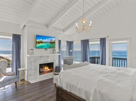 Romantic Getaway - Luxury Oceanfront Studio - Private Balcony - Fireplace，位于奥欣赛德的豪华酒店