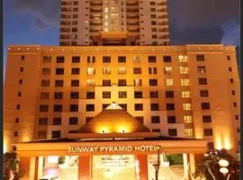 LAGOON VIEW VACATION STAY AT BANDAR SUNWAY