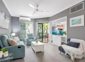 Unique Tropic Escape 111