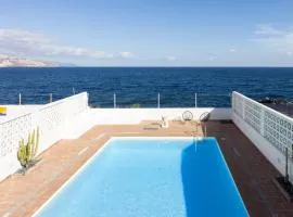 Home2Book Stunning Sea Views House, Private Pool