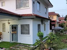 Homestay HNH Melaka (Corner Lot)