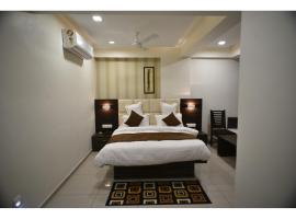 Hotel Royal Residency, Vadodara，位于巴罗达的酒店