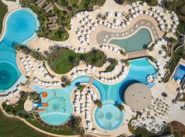 City of Dreams Mediterranean - Integrated Resort, Casino & Entertainment，位于利马索尔的度假村