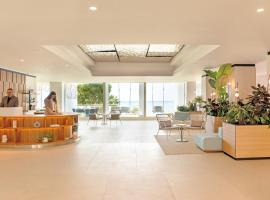 Hotel Delfino Taranto，位于塔兰托的豪华型酒店