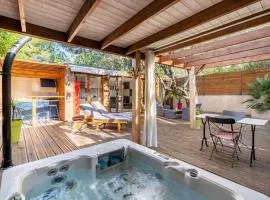 Studio jacuzzi privé à 8 min à pied de la plage