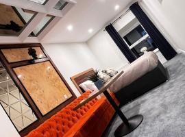 53 Luxury Rooms，位于梅努斯的酒店