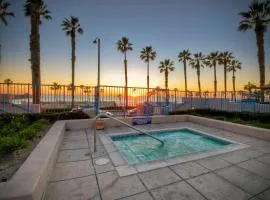 Ocean View, Pool, Hot Tub, Steps To Pier, Gated