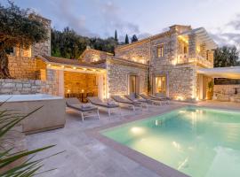 Ionian Stone Luxury Villas in Corfu，位于Píthos的酒店