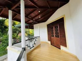 Modern Apartment near Galle Fort, Galle