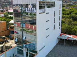 Terra Premium Hotel，位于瓦努科的低价酒店