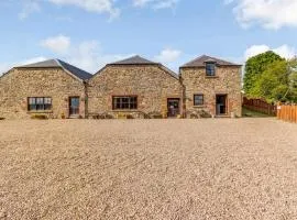 8 Bed in Pearsie CA261
