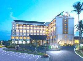 Emersia Hotel & Resort Batusangkar，位于Batusangkar的酒店