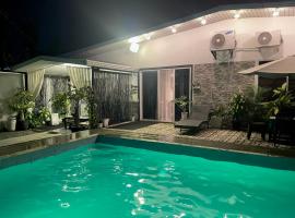 5-Bedroom Pool Villa in Angeles City near Koreatown 바비풀빌라，位于安吉利斯的乡村别墅