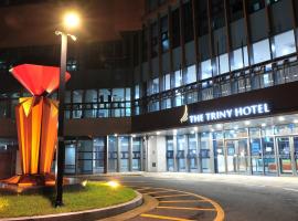 The Triny Urban Suites，位于龙仁市的酒店