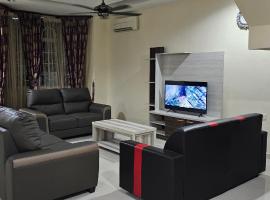 Kulim Square Homestay，位于Lunas的酒店