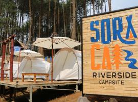 SoraCai Riverside Campsite，位于Palayangan的豪华帐篷