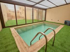 Casa Rural Nueve Villas，位于Amusco的酒店