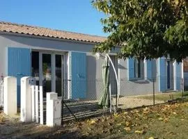 Maison 4 pièces avec terrasse sud, proche plage et port, 6 couchages - St Pierre d'Oléron - FR-1-246A-239