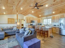 Hines Vacation Rental with Grill Walk to Lake!