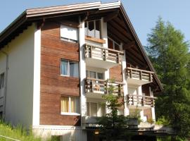 Charming and cosy apartment (sleeps 4-6 people) in a beautiful mountain village，位于米伦的公寓