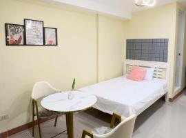 Studio Guest Suite Near The New EVRMC Hospital & San Juanico Bridge Tacloban City, Leyte, Philippines，位于独鲁万的酒店