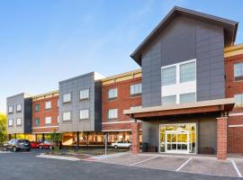 Country Inn & Suites by Radisson, Flagstaff Downtown, AZ，位于弗拉格斯塔夫罗威尔天文台附近的酒店