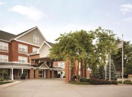 Country Inn & Suites by Radisson, Des Moines West, IA，位于克莱夫的住所