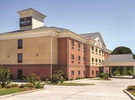 Country Inn & Suites by Radisson, Byram-Jackson South, MS，位于拜勒姆的酒店