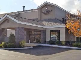 Country Inn & Suites by Radisson, Erie, PA，位于伊利Splash Lagoon室内水上乐园度假村附近的酒店