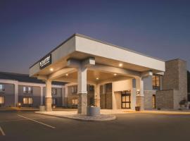 Country Inn & Suites by Radisson, La Crosse, WI，位于La Crosse Municipal Airport - LSE附近的酒店