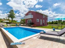 Villa May with a Heated Pool by Istrabook