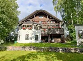 Cronin's Guesthouse Bed & Breakfast