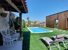 Adega D'Aldeia com piscina e jacuzzi