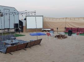 RVS Caravan Desert Resort Dubai，位于Hunaywah的露营地