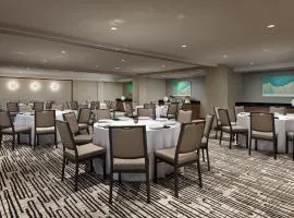 AC Hotel by Marriott Honolulu - All-New Hotel