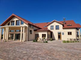 Villa Nova，位于Szuminka的酒店