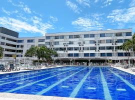 拉诺酒店，位于比亚维森西奥的带泳池的酒店