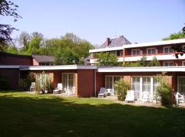 Parkhotel Keck，位于Wingst的酒店