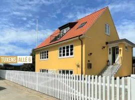 Elegant Skagen House Top Location