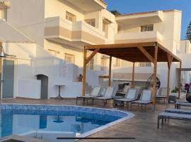 Coralli Beach Hotel，位于库基尼坎尼奥的酒店