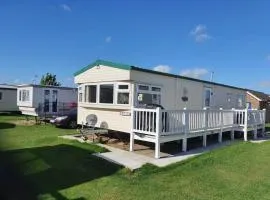 S265 3 bed caravan Golden Palm . Chapel St Leonards