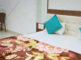 HOTEL STAY lN NEAR GITANJANLI HOSPITAL，位于乌代浦的酒店