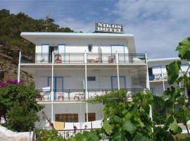 Nikos Hotel，位于迪亚法尼的酒店