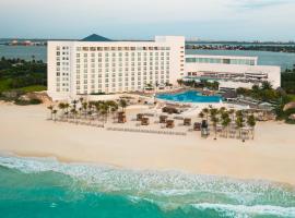 Le Blanc Spa Resort Cancun Adults Only All-Inclusive，位于坎昆的度假村