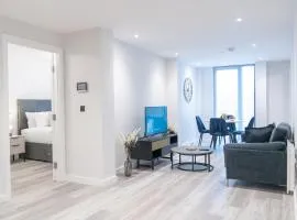 Apex Lofts Suite - Modern 2 bed with rooftop terrace