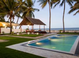 Oasys House - Beautiful Private Beach Front Home，位于Msambweni的家庭/亲子酒店