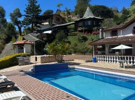 Hotel Muelle De María ángel，位于El Peñol的酒店