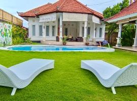 Bali Canggu 3 bdr villa Pool Garden, Discounted，位于克罗柏坎的别墅